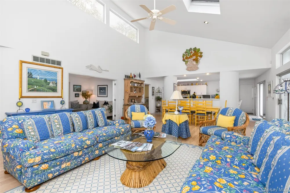 1 Whippoorwill Lane East Quogue, NY 11942