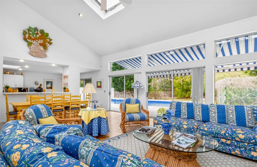 1 Whippoorwill Lane East Quogue, NY 11942