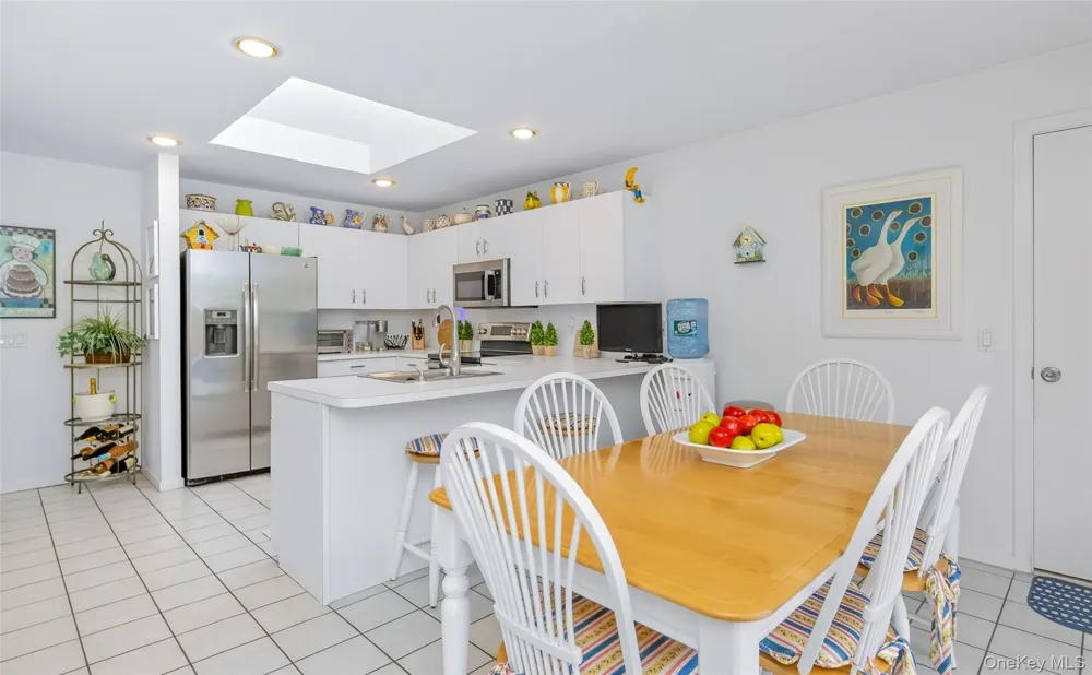 1 Whippoorwill Lane East Quogue, NY 11942