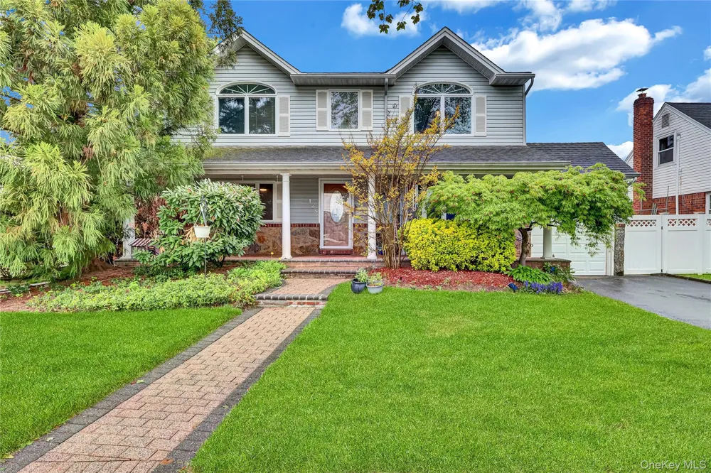 138 Norman Drive East Meadow, NY 11554