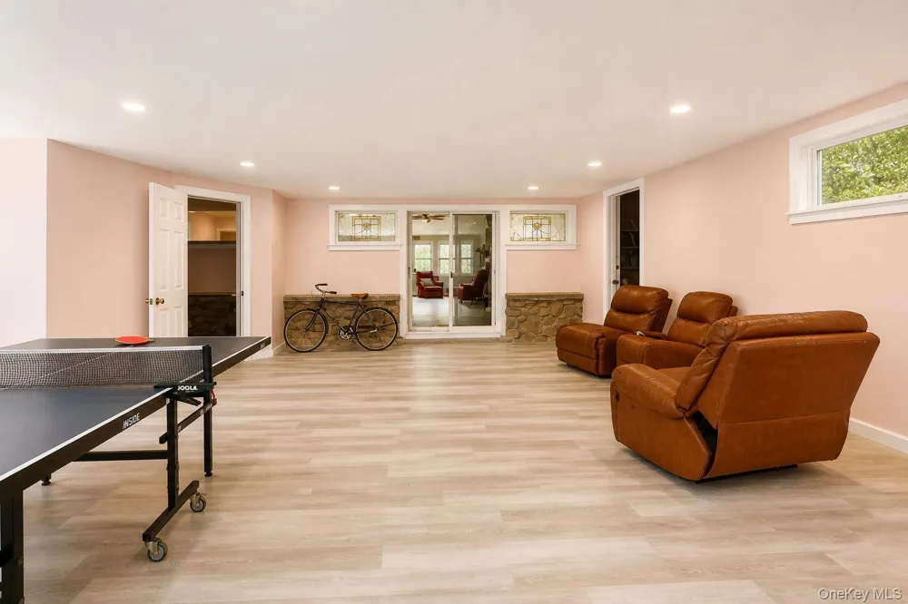 1 Warwick Place Florida, NY 10921