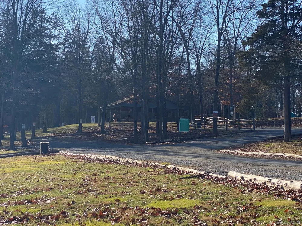 1 Warwick Place Florida, NY 10921