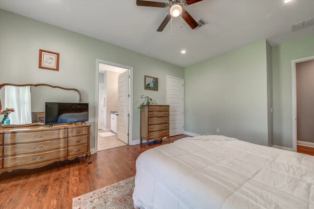 855 Aspen Lane Cottonwood Shores, TX 78657