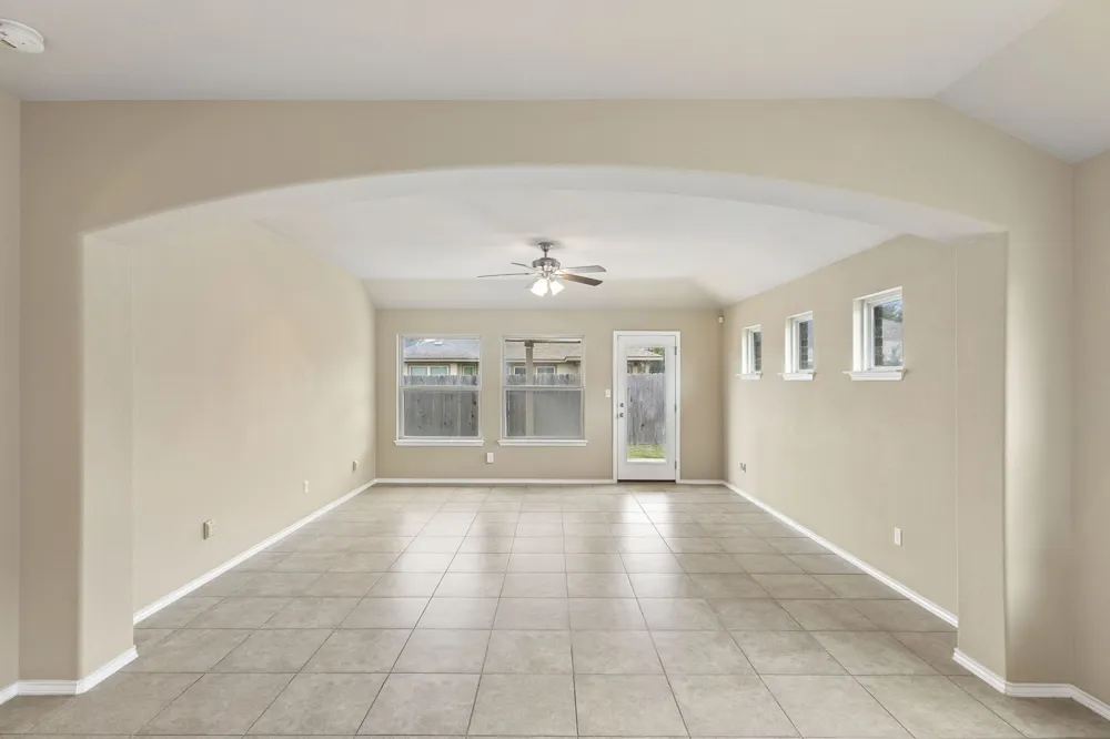 18816 Keeli Lane Pflugerville, TX 78660