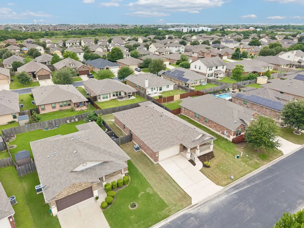18816 Keeli Lane Pflugerville, TX 78660