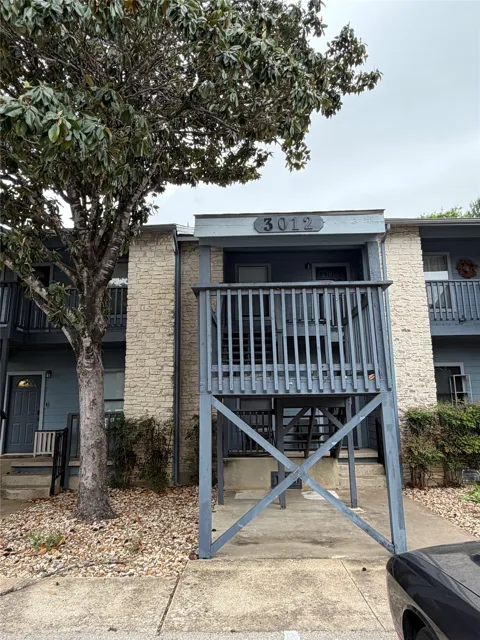 3012 Whisper Oaks Lane #H