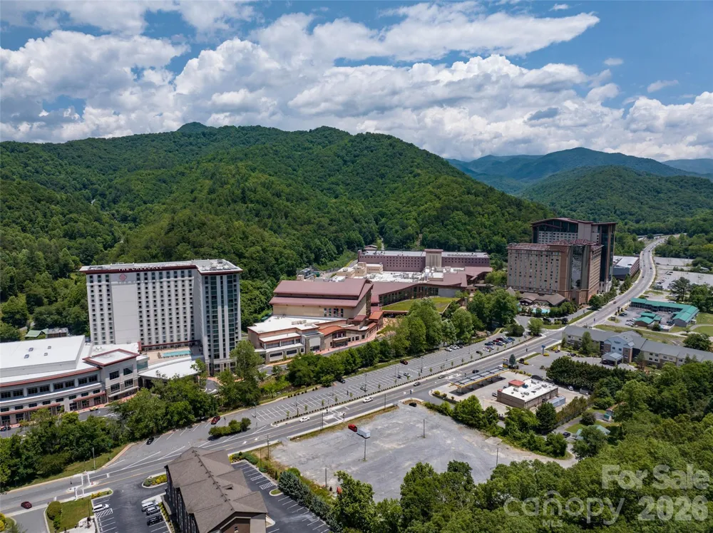 1409 US 441 Highway Whittier, NC 28789