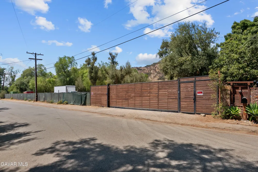0 Vac Vlc Tuxford Street Sun Valley, CA 91352