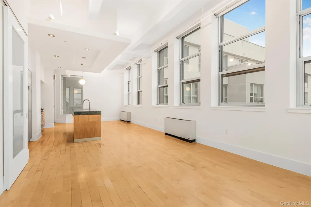 55 Berry Street #4F Brooklyn, NY 11249