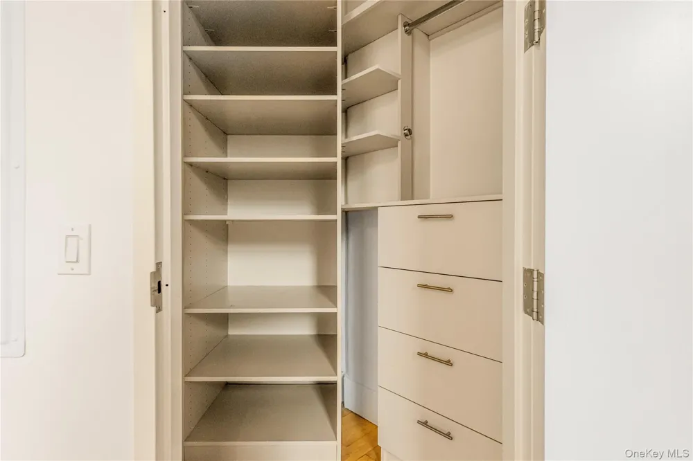 55 Berry Street #4F Brooklyn, NY 11249