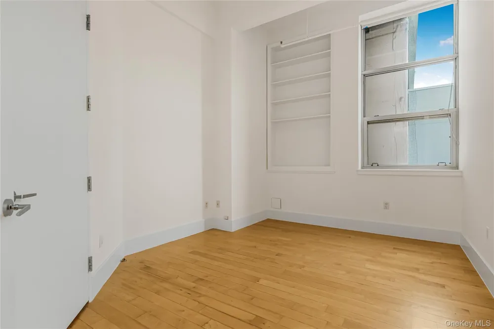 55 Berry Street #4F Brooklyn, NY 11249
