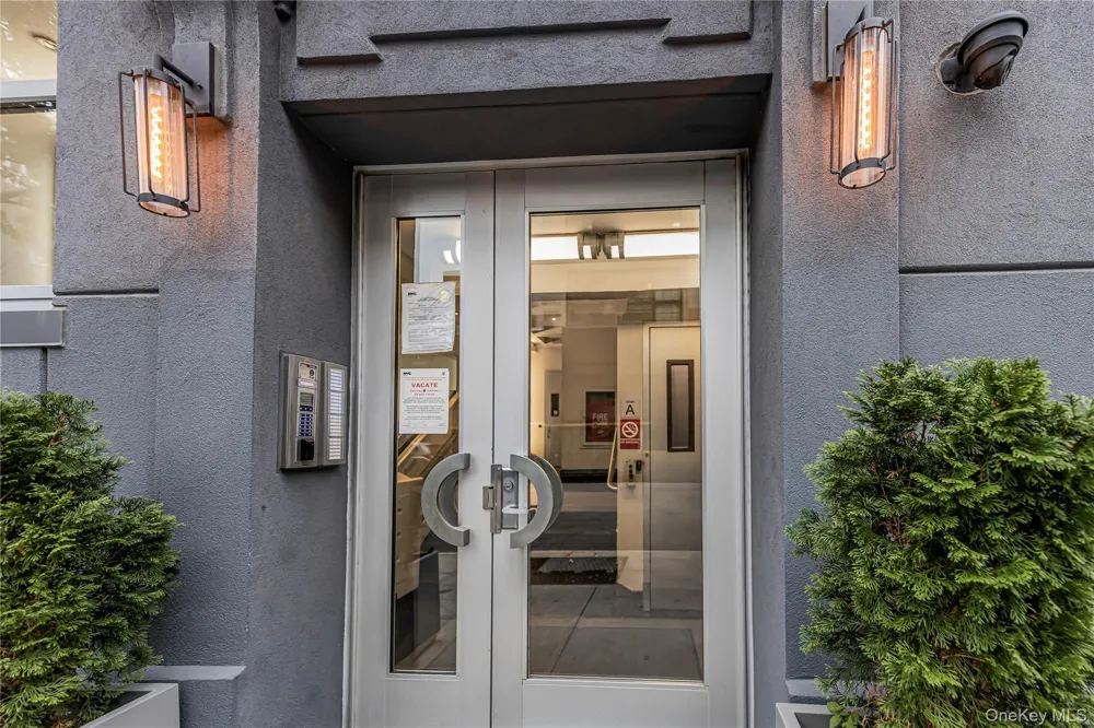 55 Berry Street #4F Brooklyn, NY 11249