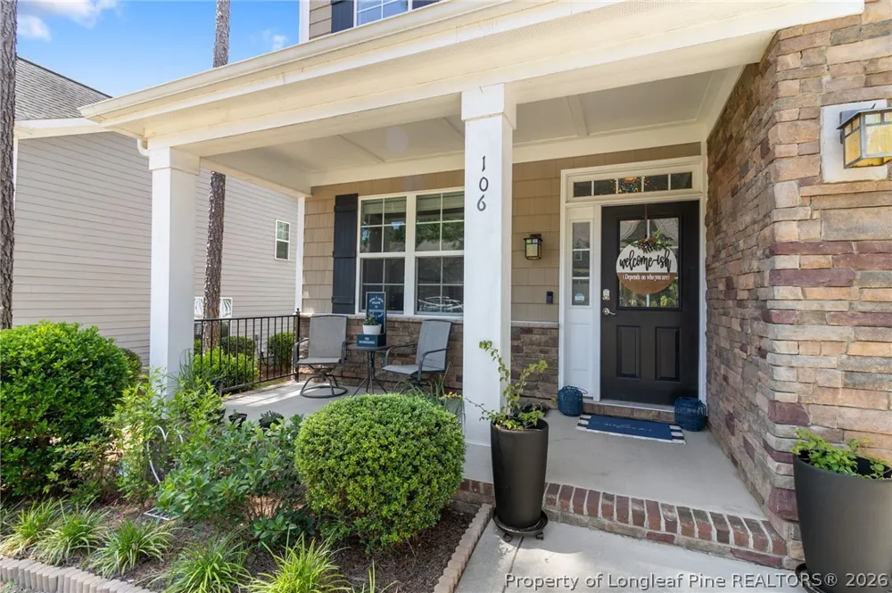 106 Valley Stream Road Spring Lake, NC 28390