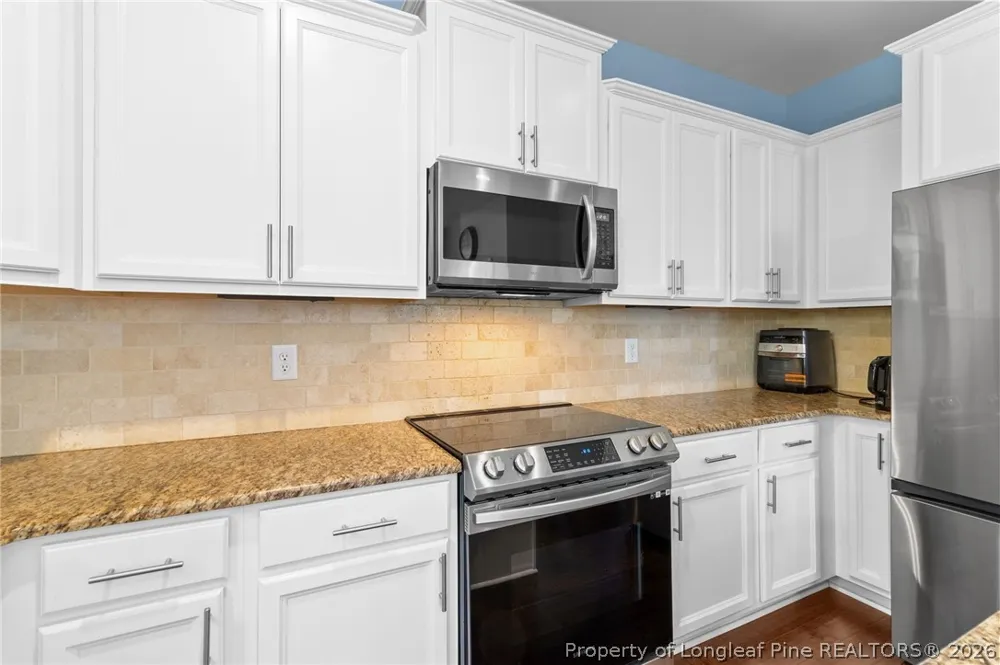 106 Valley Stream Road Spring Lake, NC 28390