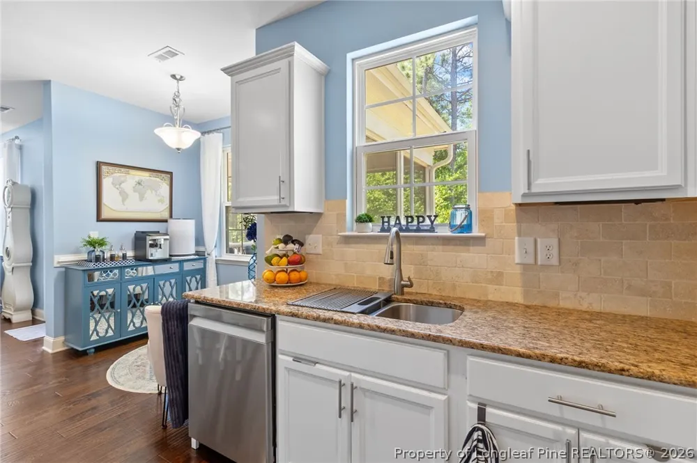 106 Valley Stream Road Spring Lake, NC 28390