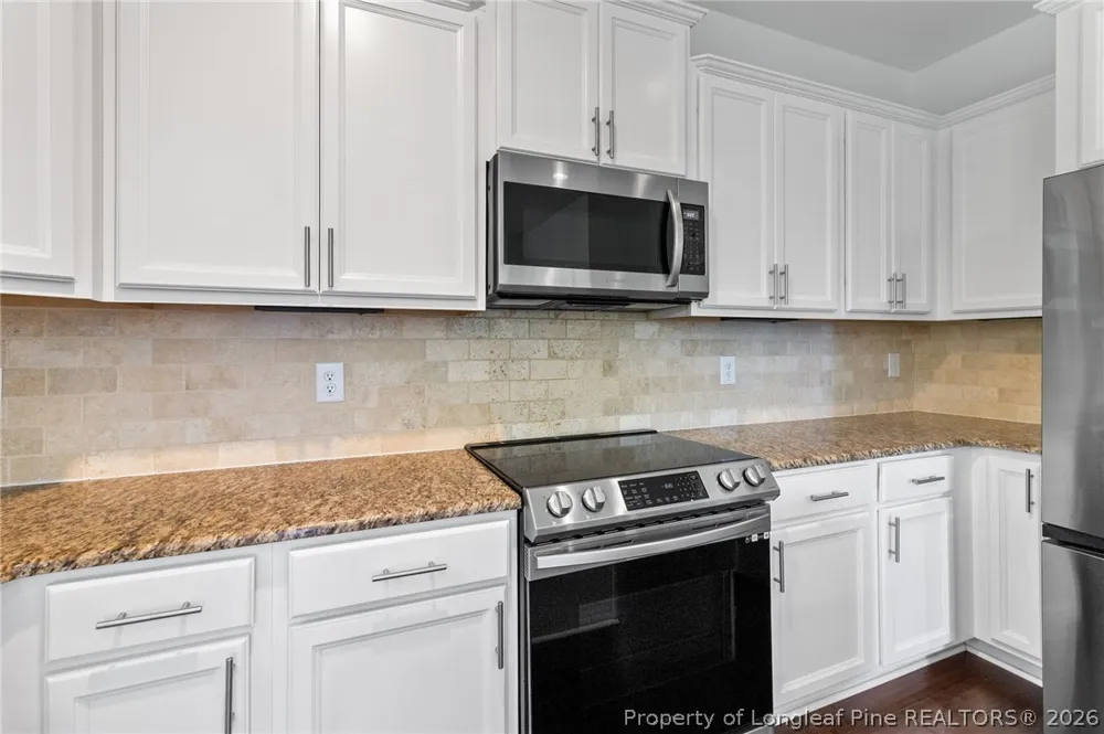 106 Valley Stream Road Spring Lake, NC 28390