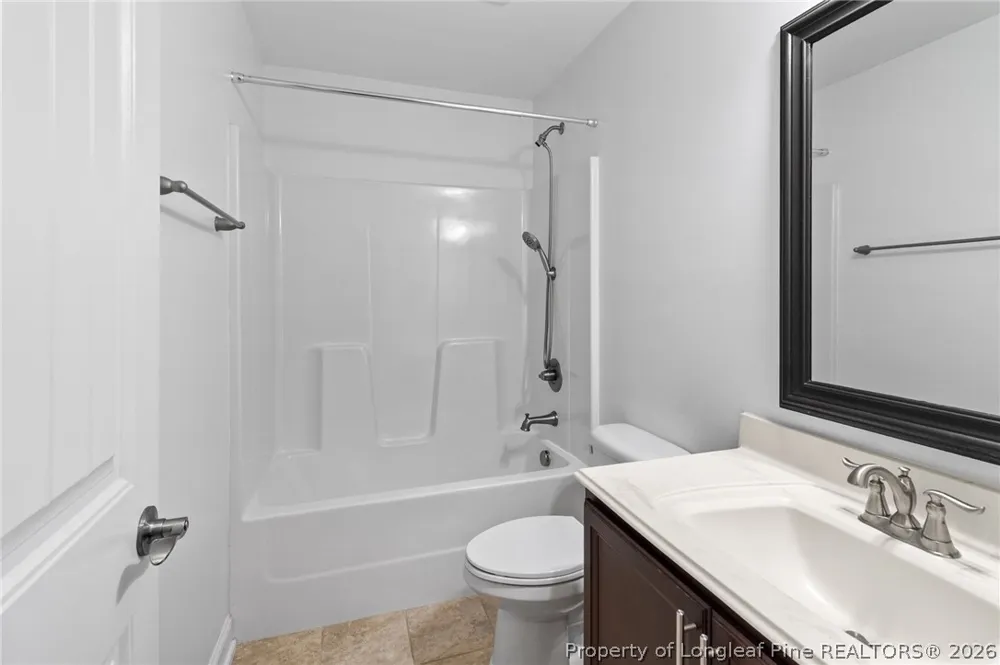 106 Valley Stream Road Spring Lake, NC 28390