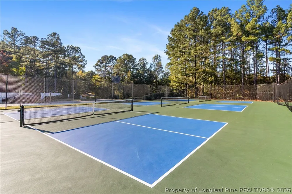 106 Valley Stream Road Spring Lake, NC 28390