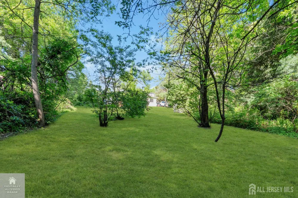 124 Higgins Road Old Bridge, NJ 07747