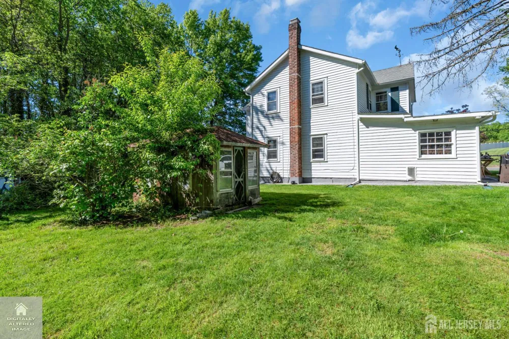 124 Higgins Road Old Bridge, NJ 07747