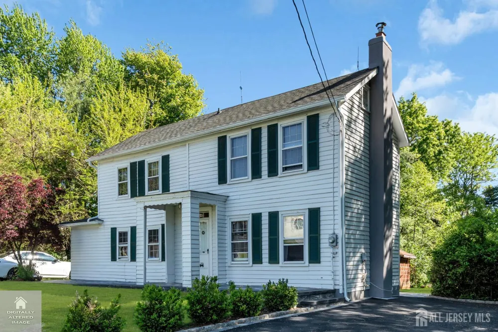 124 Higgins Road Old Bridge, NJ 07747