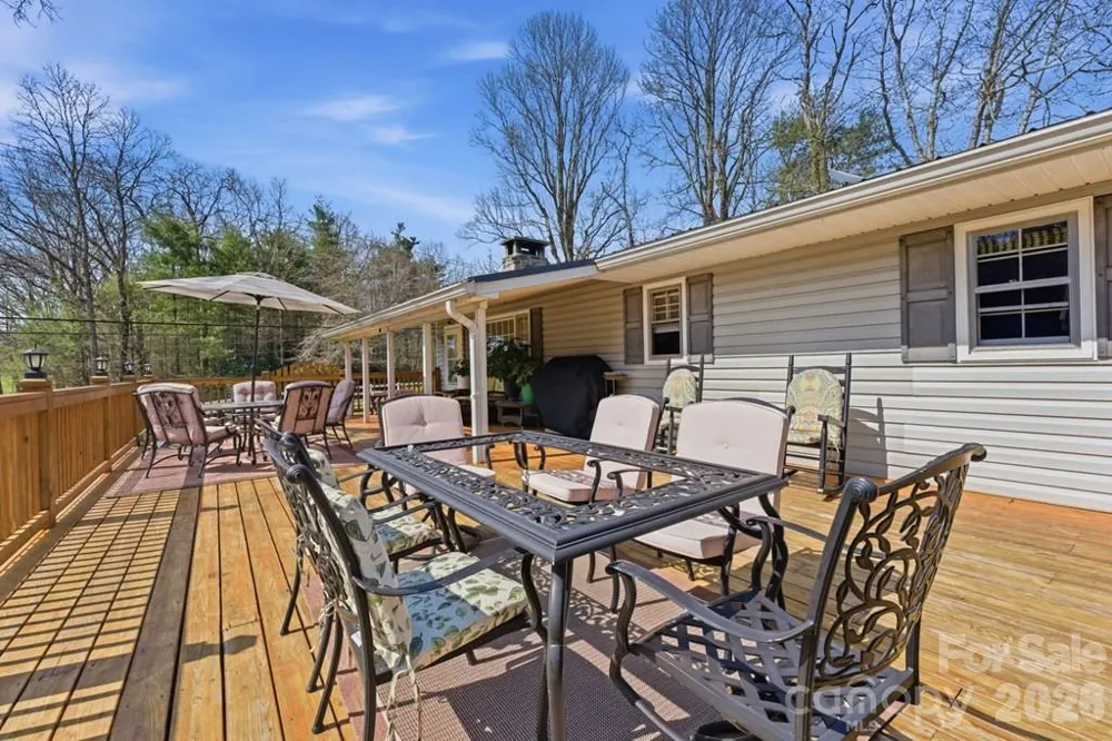 3731 Dillard Road Highlands, NC 28741