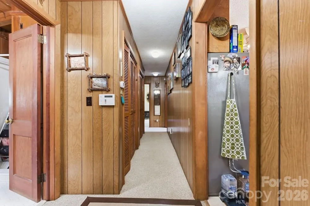 3731 Dillard Road Highlands, NC 28741