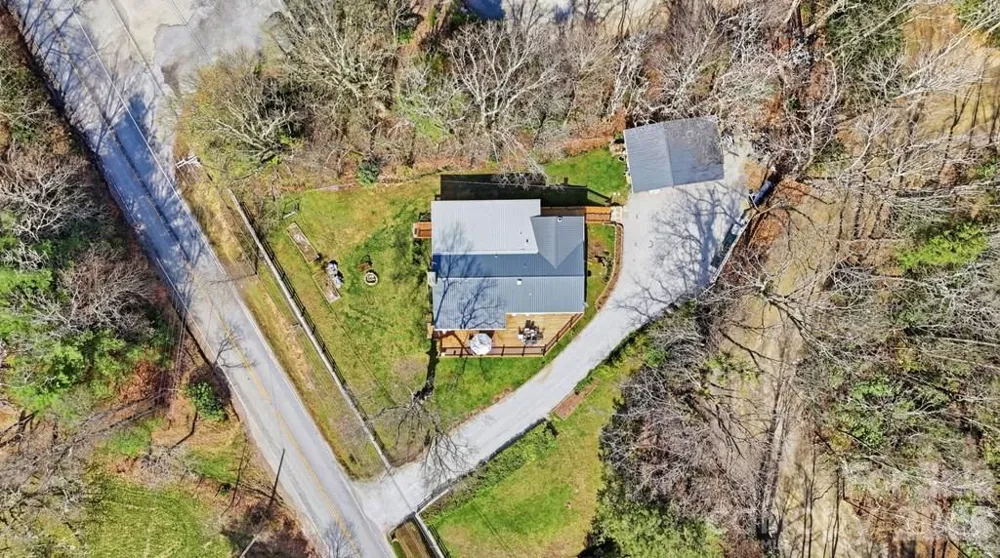 3731 Dillard Road Highlands, NC 28741