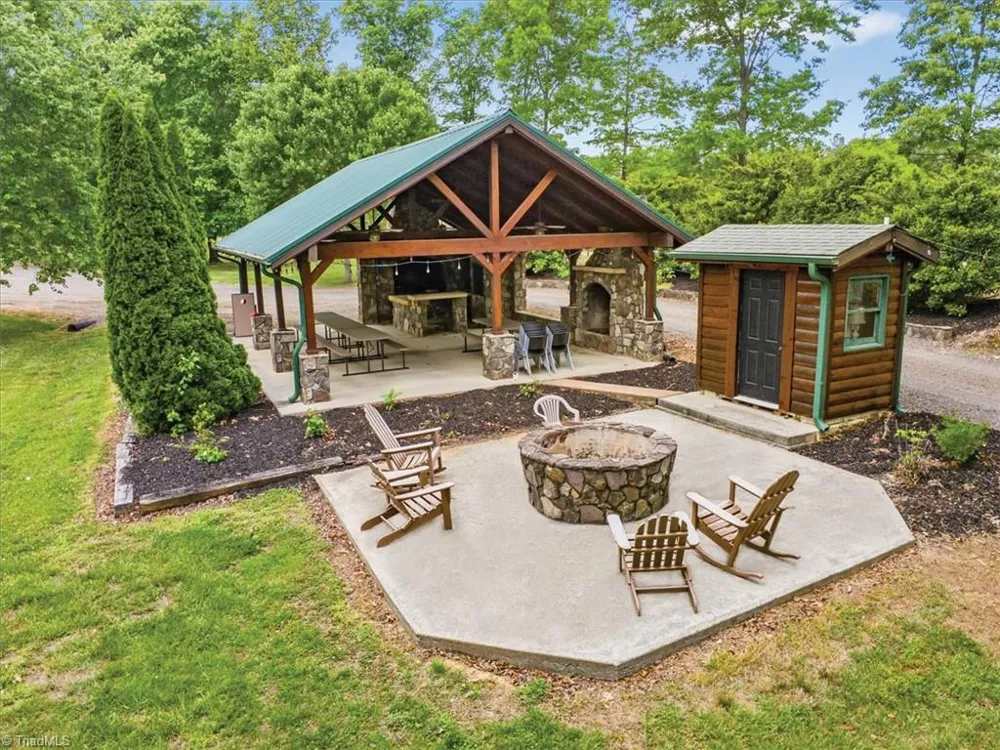 1448 Liberty Church Road Mocksville, NC 27028