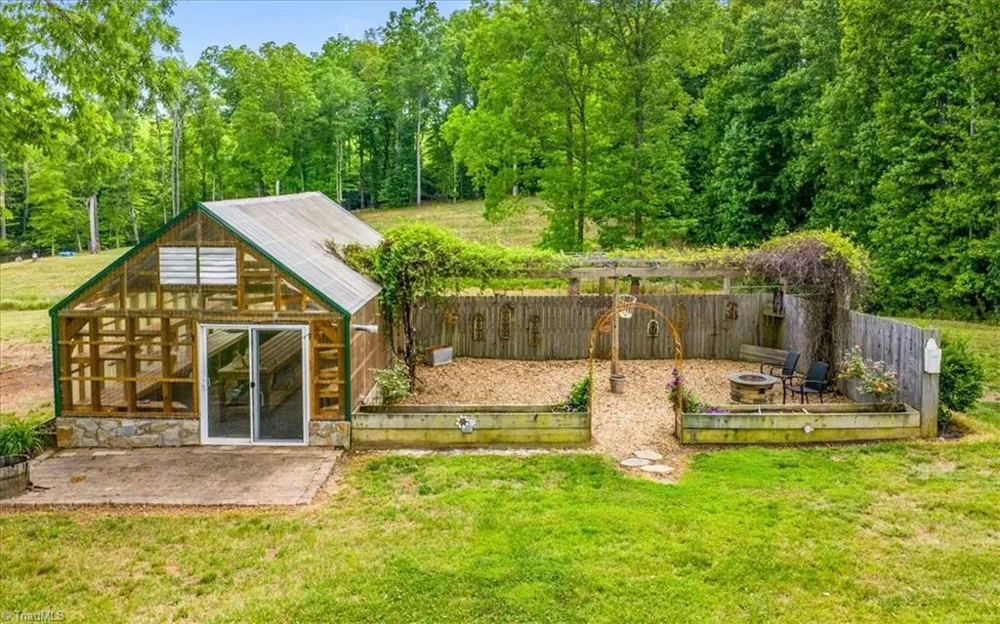 1448 Liberty Church Road Mocksville, NC 27028
