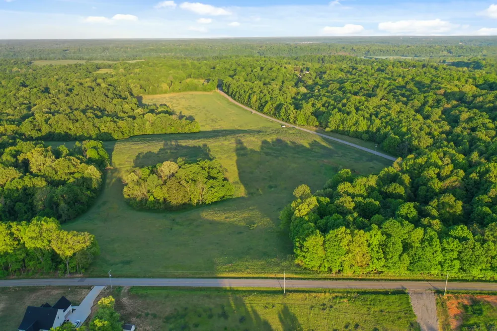 5 Gratton Road Clarksville, TN 37043