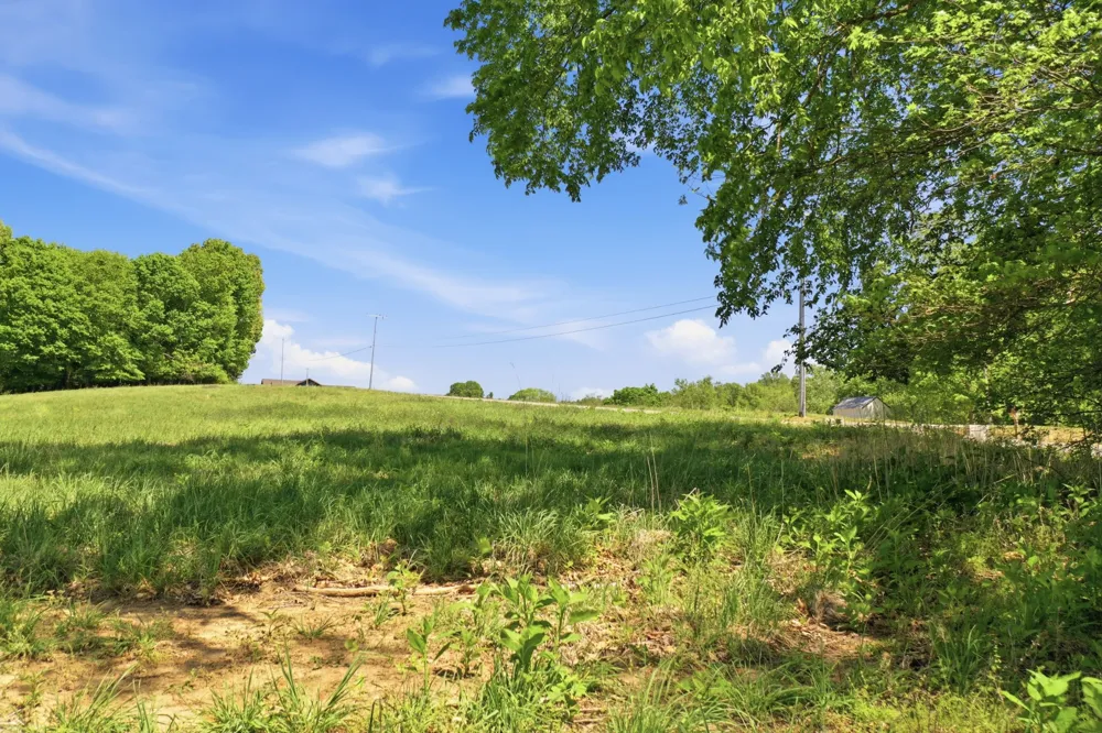 5 Gratton Road Clarksville, TN 37043