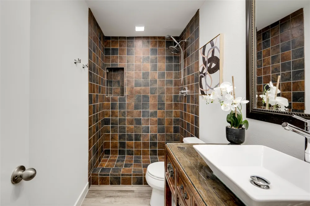 3907 Skipton Drive Austin, TX 78727