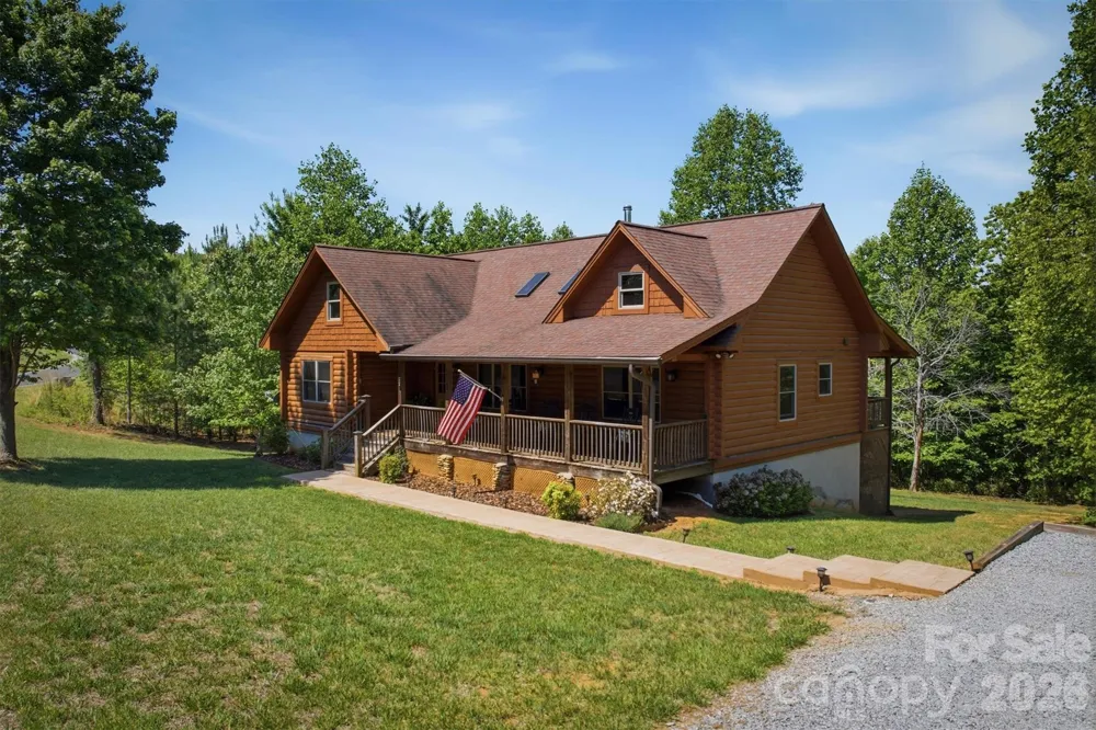 732 Grandview Peaks Drive Nebo, NC 28761