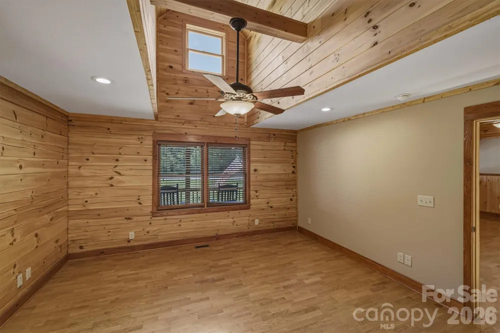 732 Grandview Peaks Drive Nebo, NC 28761