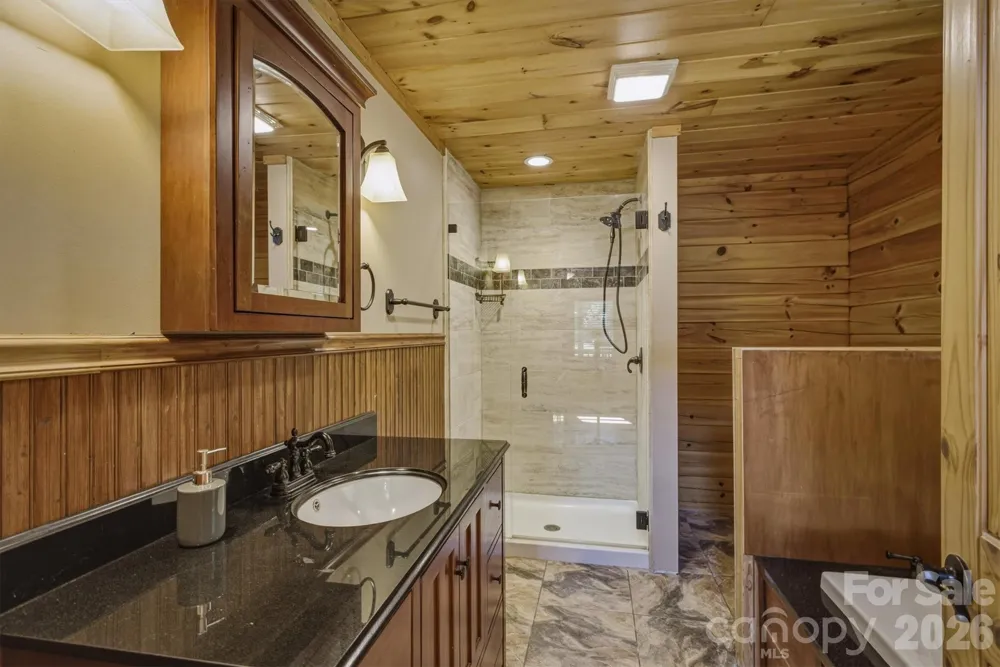 732 Grandview Peaks Drive Nebo, NC 28761