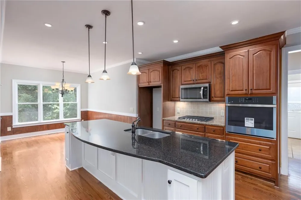 348 Hidden Trail Pendergrass, GA 30567