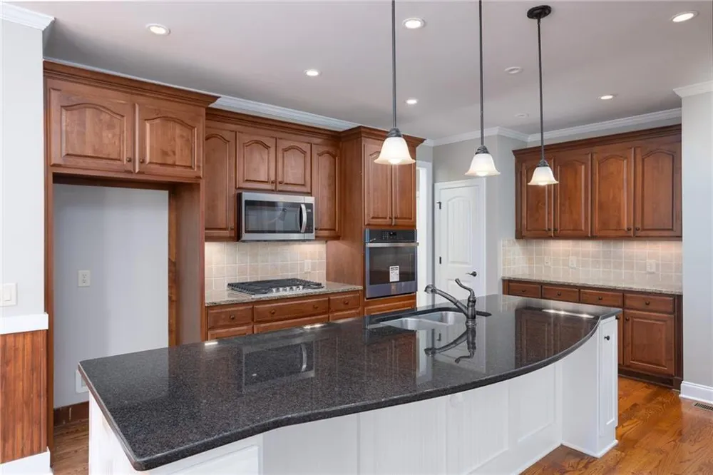 348 Hidden Trail Pendergrass, GA 30567