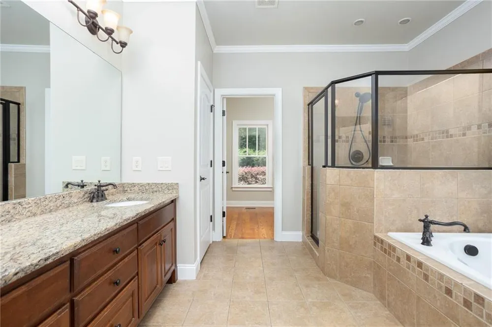 348 Hidden Trail Pendergrass, GA 30567