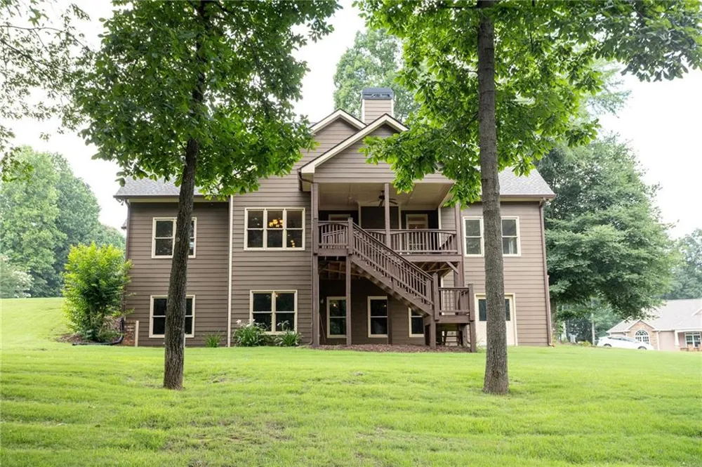 348 Hidden Trail Pendergrass, GA 30567