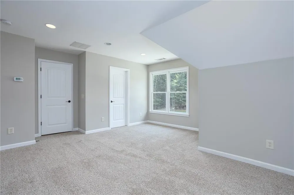348 Hidden Trail Pendergrass, GA 30567