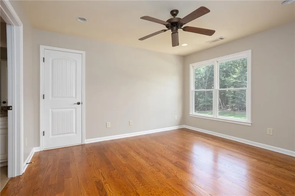 348 Hidden Trail Pendergrass, GA 30567