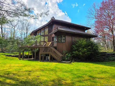 456 Old Sackett Road