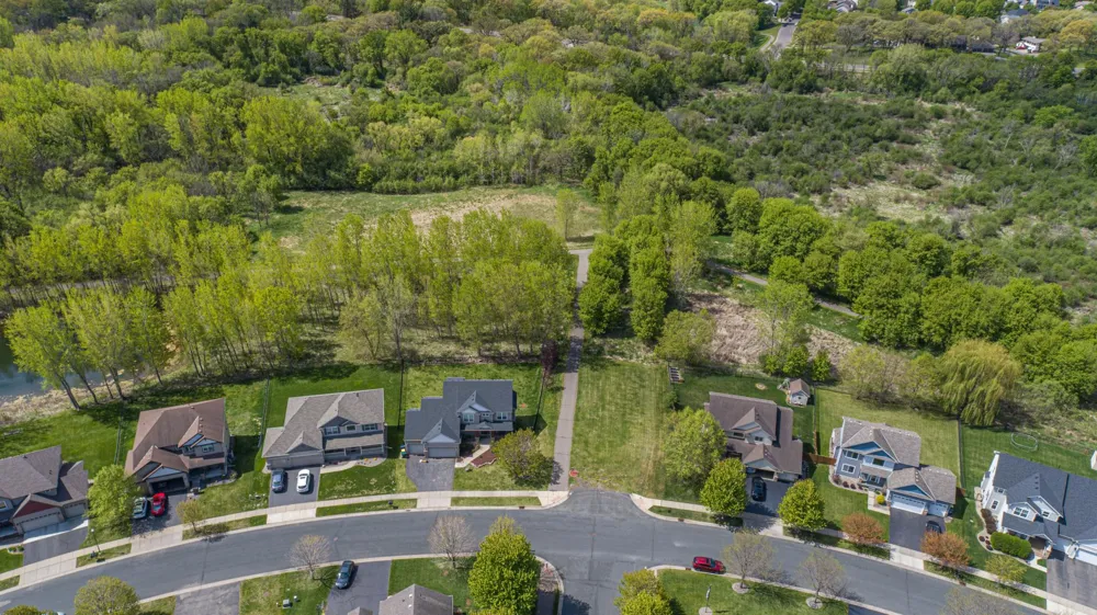 19799 Embers Avenue Farmington, MN 55024