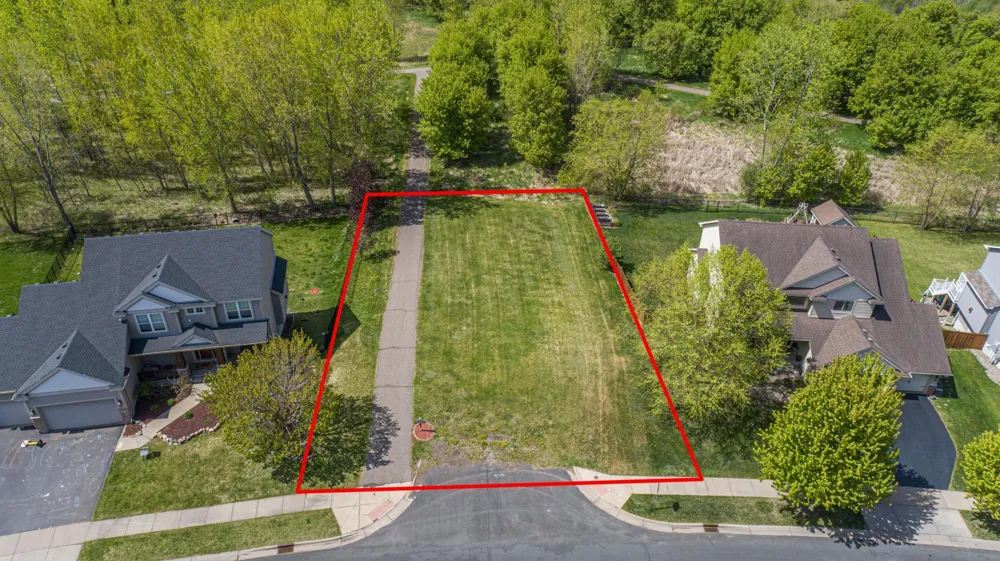 19799 Embers Avenue Farmington, MN 55024