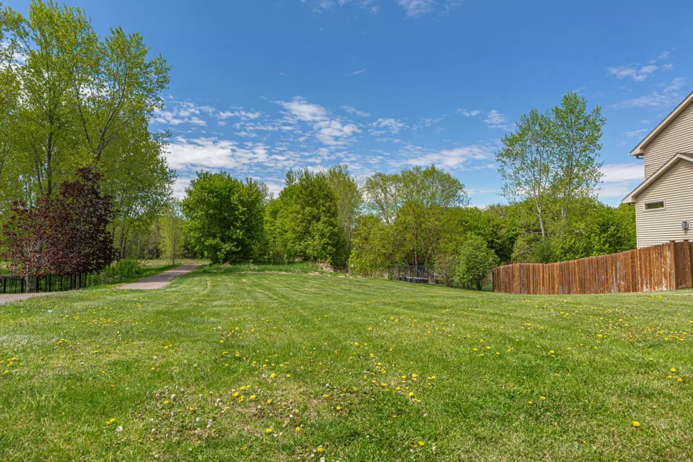 19799 Embers Avenue Farmington, MN 55024