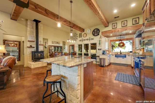 316 GO AWAY RD Blanco, TX 78606