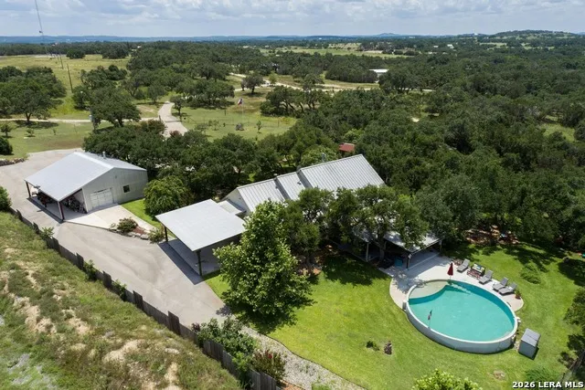 316 GO AWAY RD Blanco, TX 78606