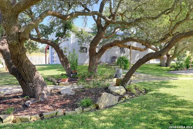 316 GO AWAY RD Blanco, TX 78606