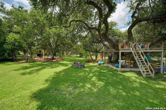 316 GO AWAY RD Blanco, TX 78606